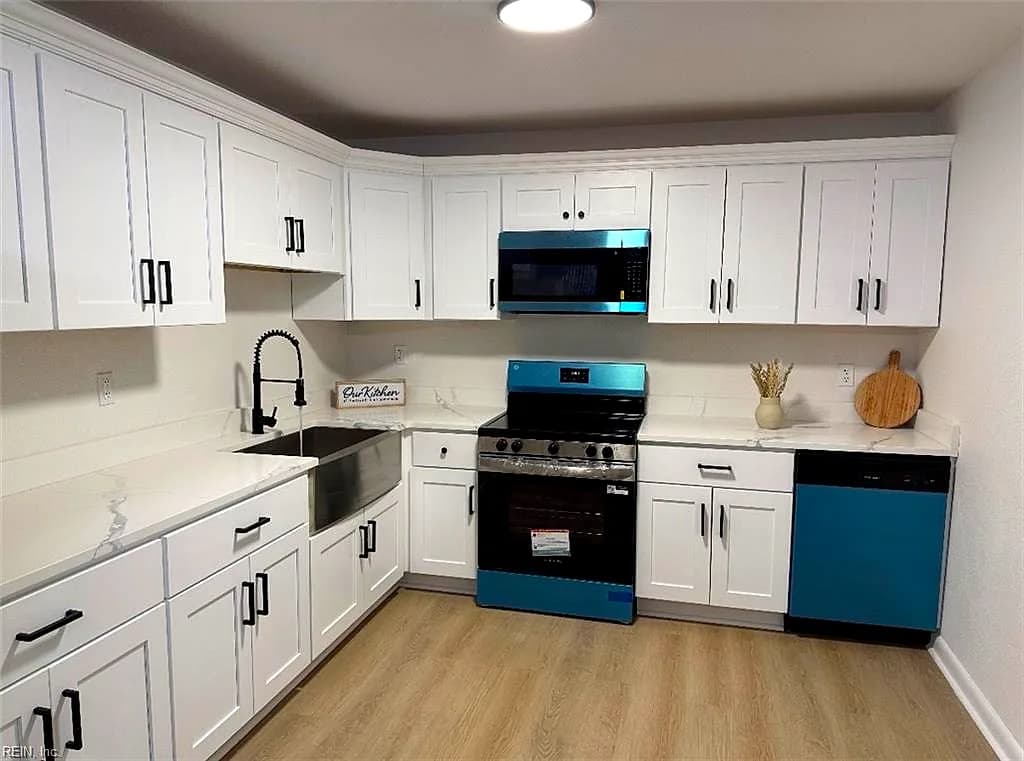 3405 Hyde CIR, NORFOLK VA 23513 thumb 6