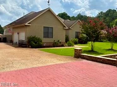115 Holden LN, YORKTOWN VA 23692 - Photo 3