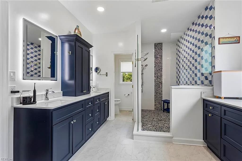 115 Holden LN, YORKTOWN VA 23692 thumb 10