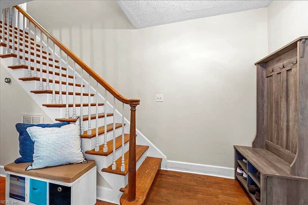 4104 Thalia DR, VIRGINIA BEACH VA 23452 thumb 6
