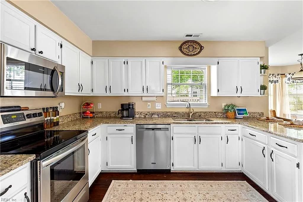 1464 Berkshire DR, NEWPORT NEWS VA 23602 thumb 12