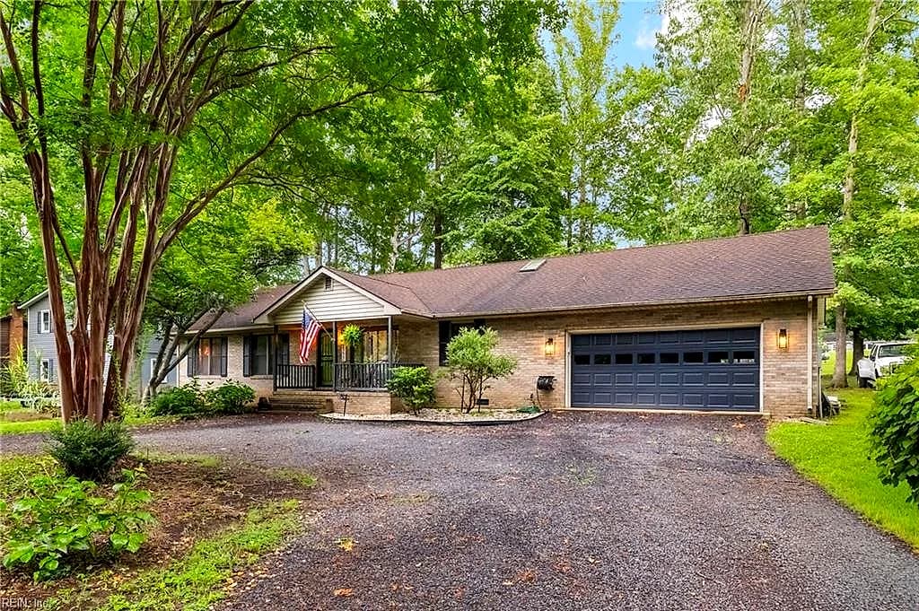 4212 Lakeview PW, LOCUST GROVE VA 22508 - Photo 3