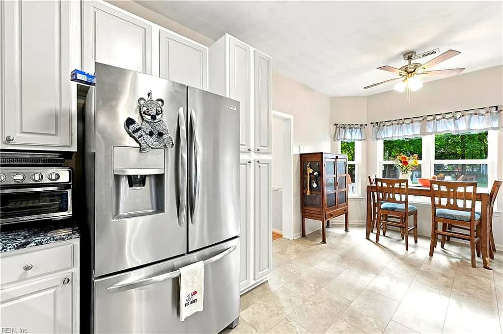 1805 Crestwynd DR, CHESAPEAKE VA 23322 thumb 11