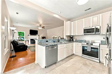 1805 Crestwynd DR, CHESAPEAKE VA 23322 thumb 11