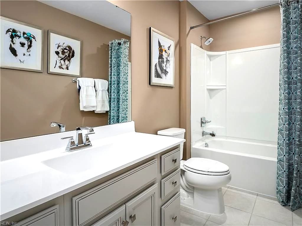 315 Pocosin PATH, POQUOSON VA 23662 - Photo 3