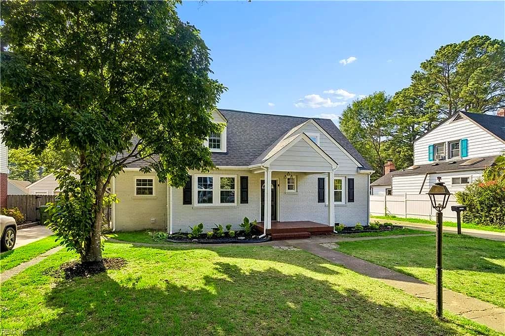 8815 Semmes AVE, NORFOLK VA 23503 - Photo 4
