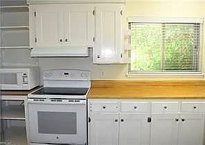 725 Roslyn RD, NEWPORT NEWS VA 23601 thumb 8