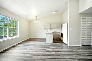 3331 Clover Meadows DR, CHESAPEAKE VA 23321 thumb 2