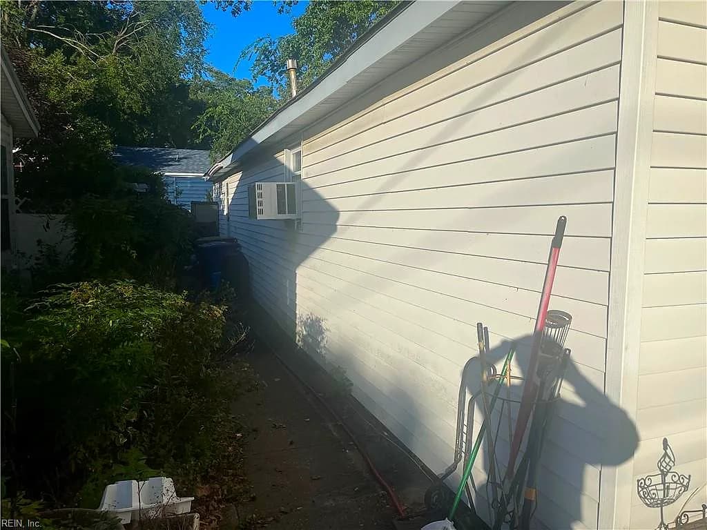 4302 Hines AVE, NEWPORT NEWS VA 23607 thumb 9