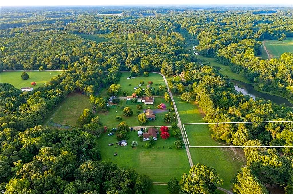 00 Kates Neck RD, TOPPING VA 23169 thumb 6