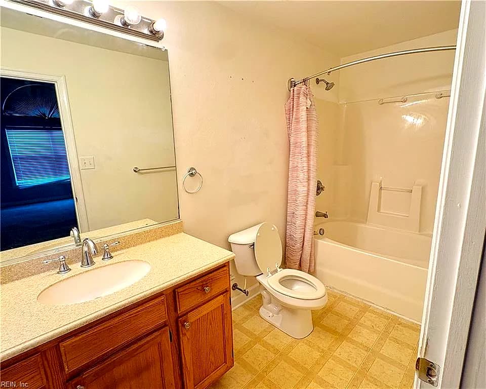 1712 Weber AVE, CHESAPEAKE VA 23320 thumb 8