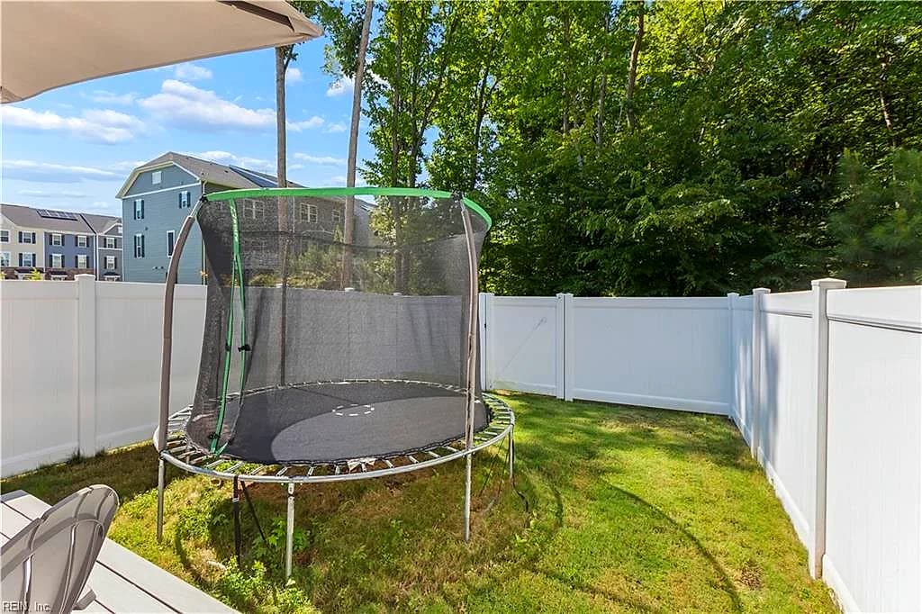 113 BIG WOODS DR, POQUOSON VA 23662 thumb 11