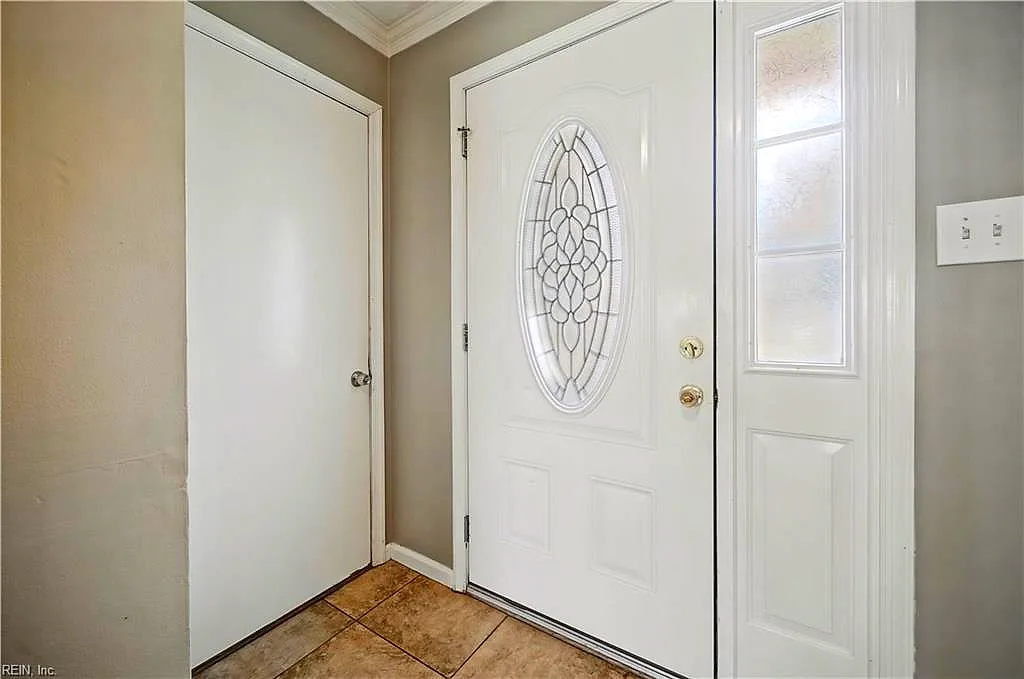 875 Dwyer RD, VIRGINIA BEACH VA 23454 thumb 6