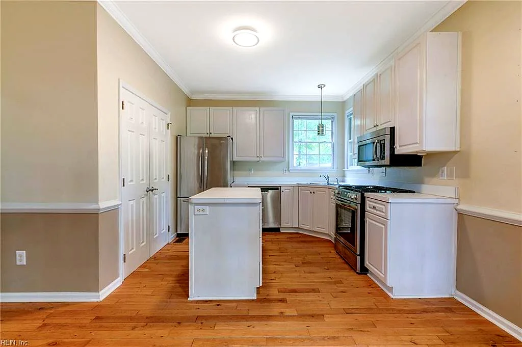 104 Kraft CT, YORKTOWN VA 23693 thumb 8