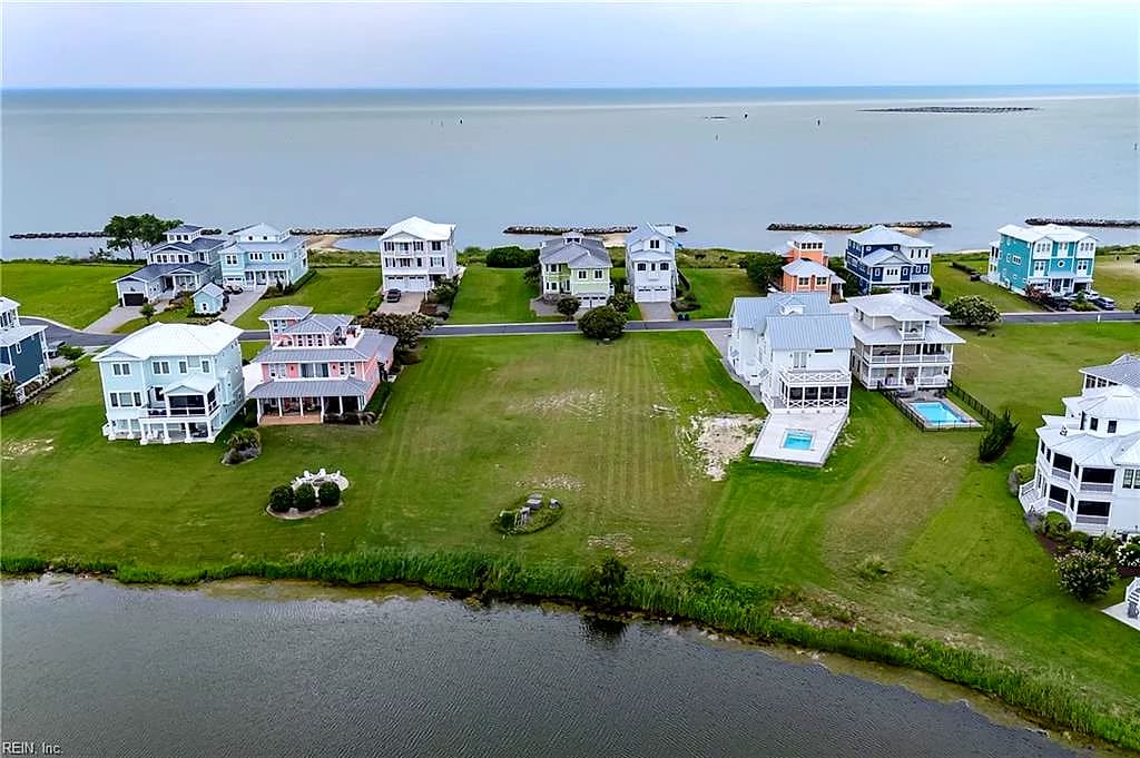 114 Sunset BLVD, CAPE CHARLES VA 23310 - Photo 2