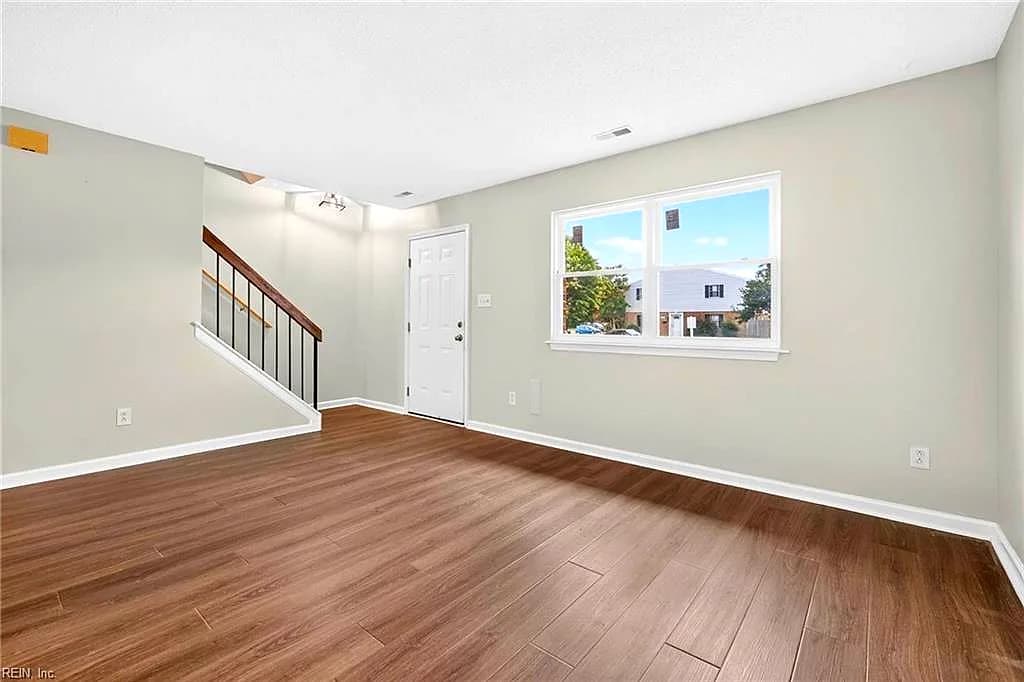 1803 Olde Buckingham RD, HAMPTON VA 23669 thumb 12