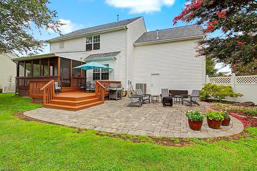 300 Kings Pointe XING, YORKTOWN VA 23693 - Photo 3