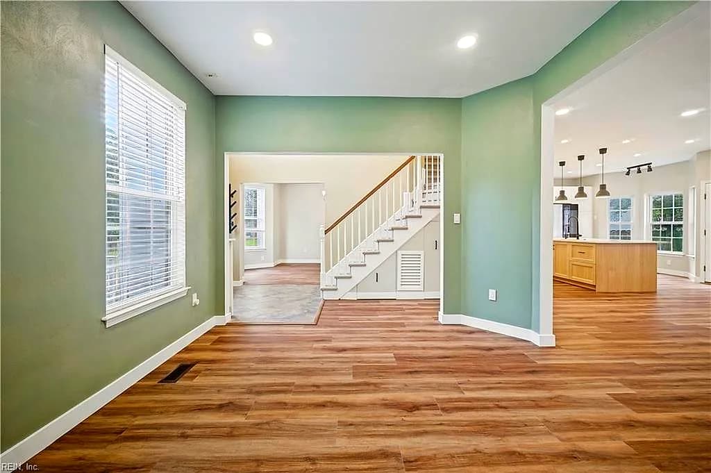 1076 Scenic BLVD, CHESAPEAKE VA 23322 thumb 11