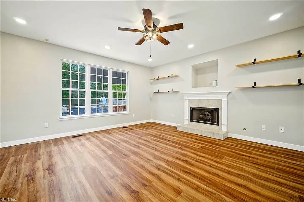 1076 Scenic BLVD, CHESAPEAKE VA 23322 thumb 12