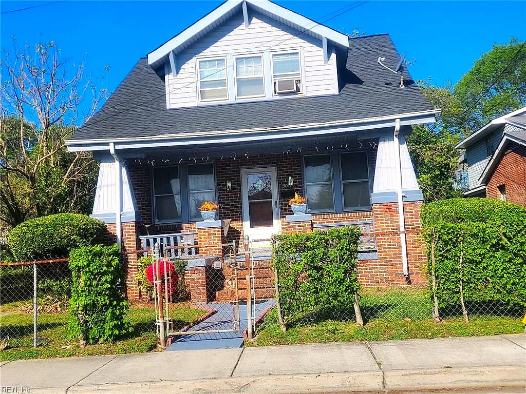 1930 Prentis AVE, PORTSMOUTH VA 23704 - Photo 2