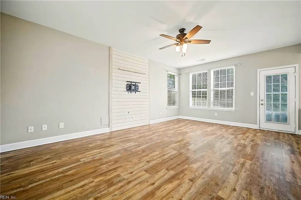 207 Holbrook ARCH, SUFFOLK VA 23434 thumb 10