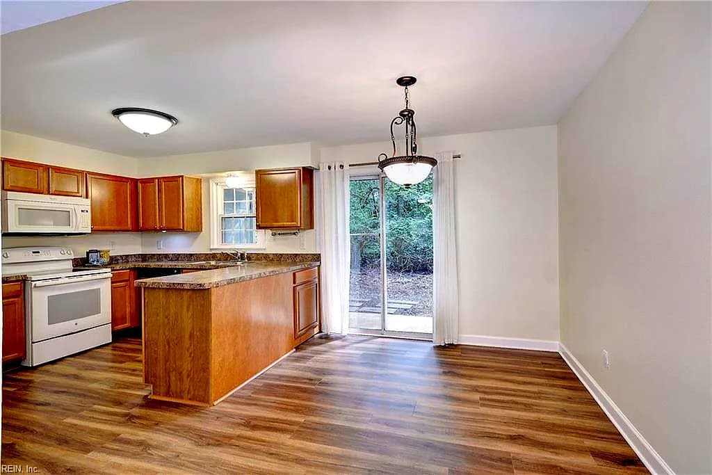 283 Patriot LN #B, WILLIAMSBURG VA 23185 thumb 7