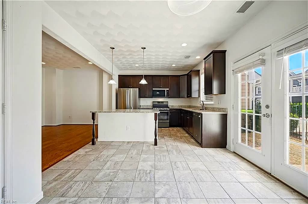 203 Cobblestone RCH #F3, SUFFOLK VA 23435 thumb 12