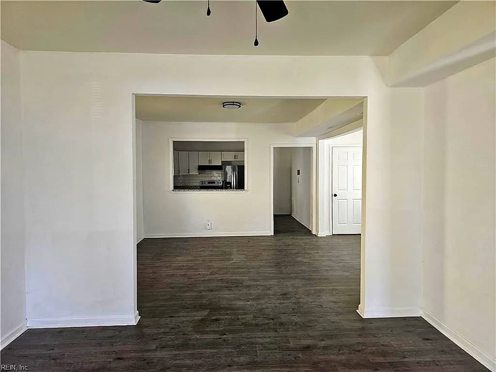 1221 29th ST, NEWPORT NEWS VA 23607 - Photo 4