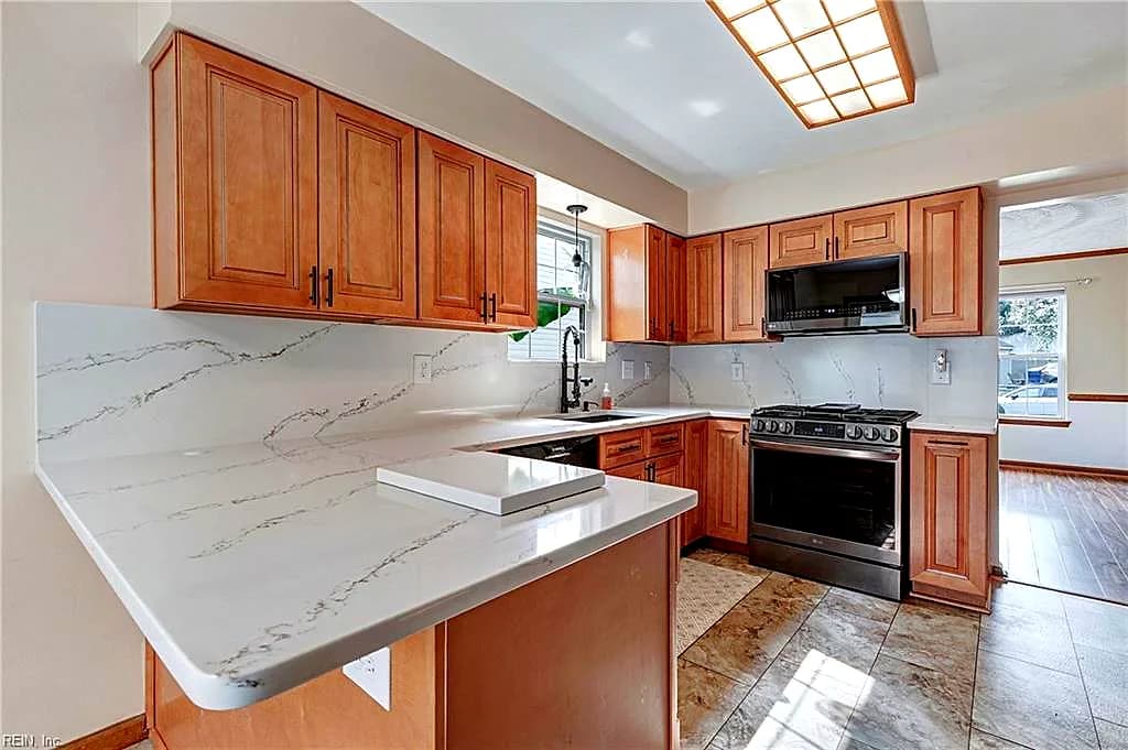 983 Willbrook RD, NEWPORT NEWS VA 23602 thumb 12
