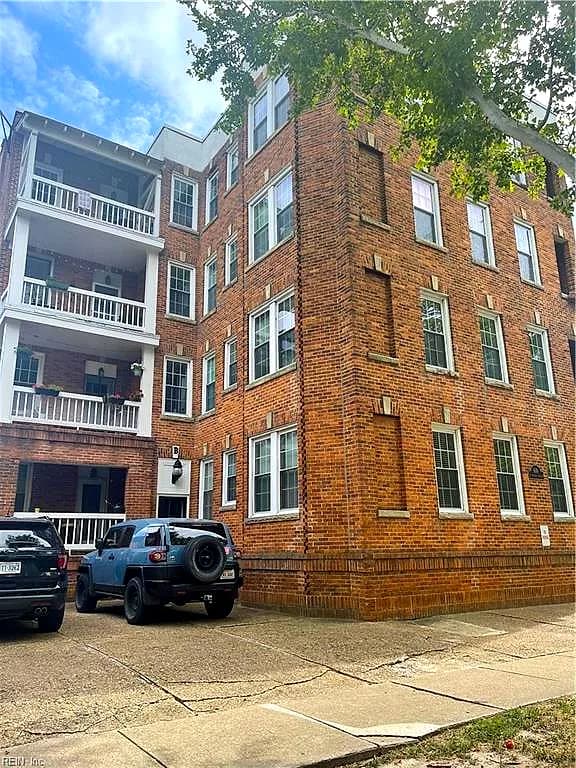 610 W Princess Anne RD #B2, NORFOLK VA 23517 - Photo 2