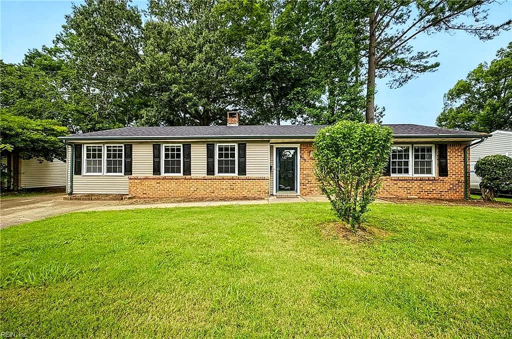 605 Presidential BLVD, VIRGINIA BEACH VA 23452 - Photo 2