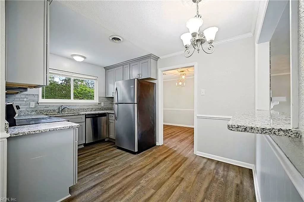 605 Presidential BLVD, VIRGINIA BEACH VA 23452 thumb 12