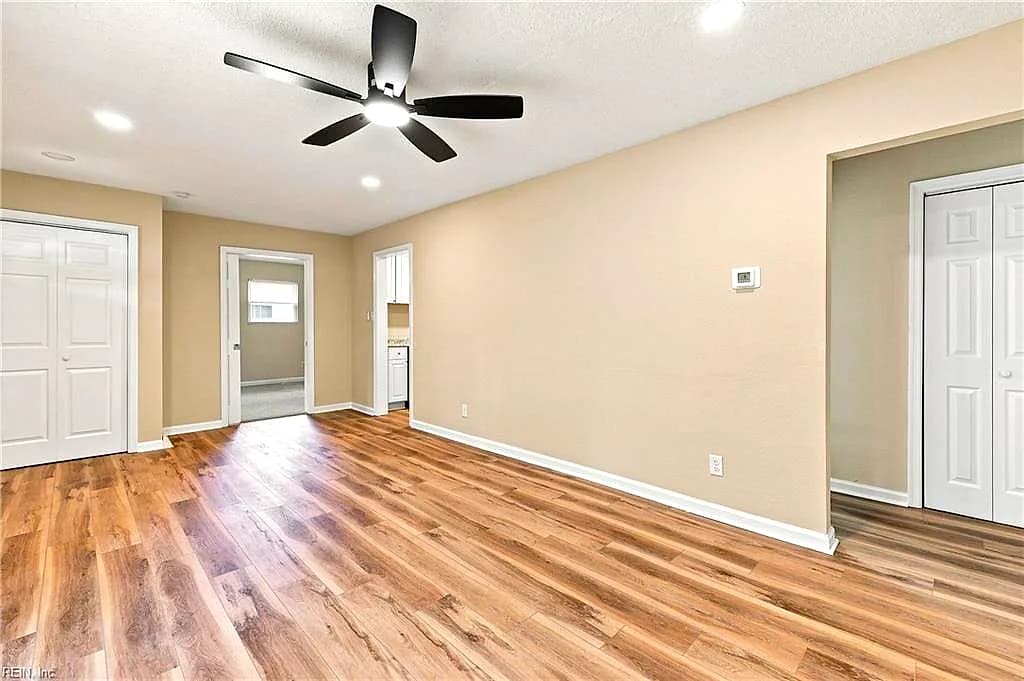 2124 Jeffrey DR, NORFOLK VA 23518 - Photo 3