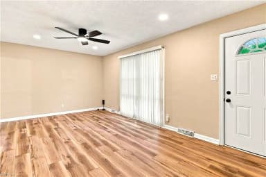 2124 Jeffrey DR, NORFOLK VA 23518 thumb 4