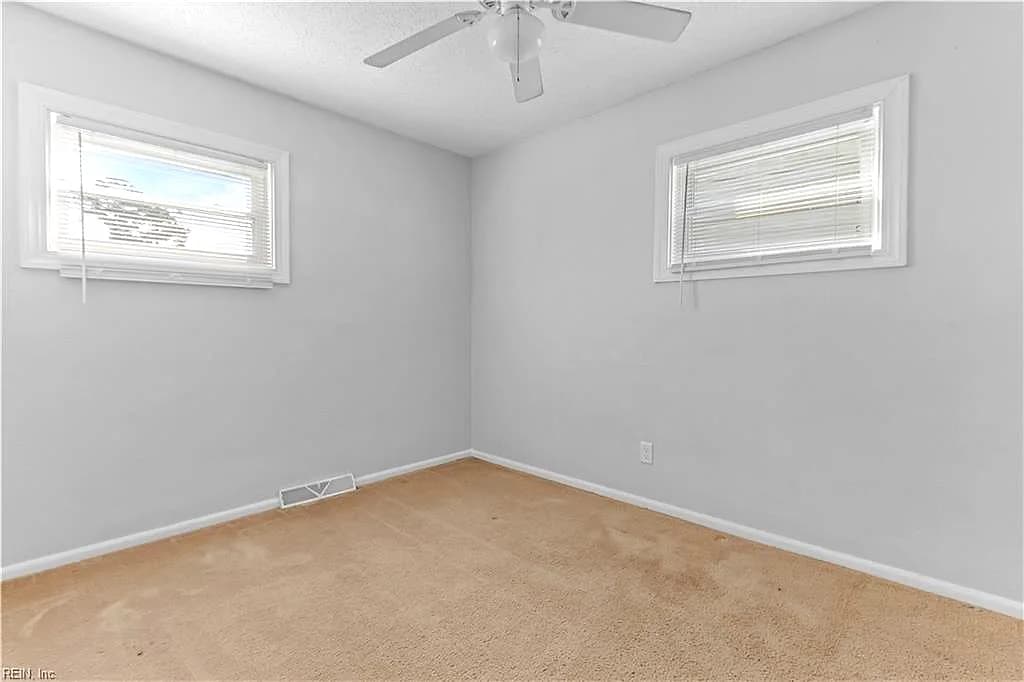 2124 Jeffrey DR, NORFOLK VA 23518 thumb 10