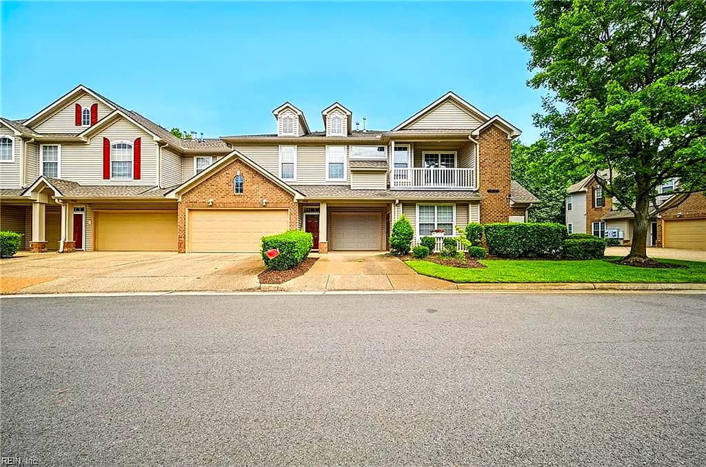 1060 Grand Oak LN #128, VIRGINIA BEACH VA 23455 - Photo 5