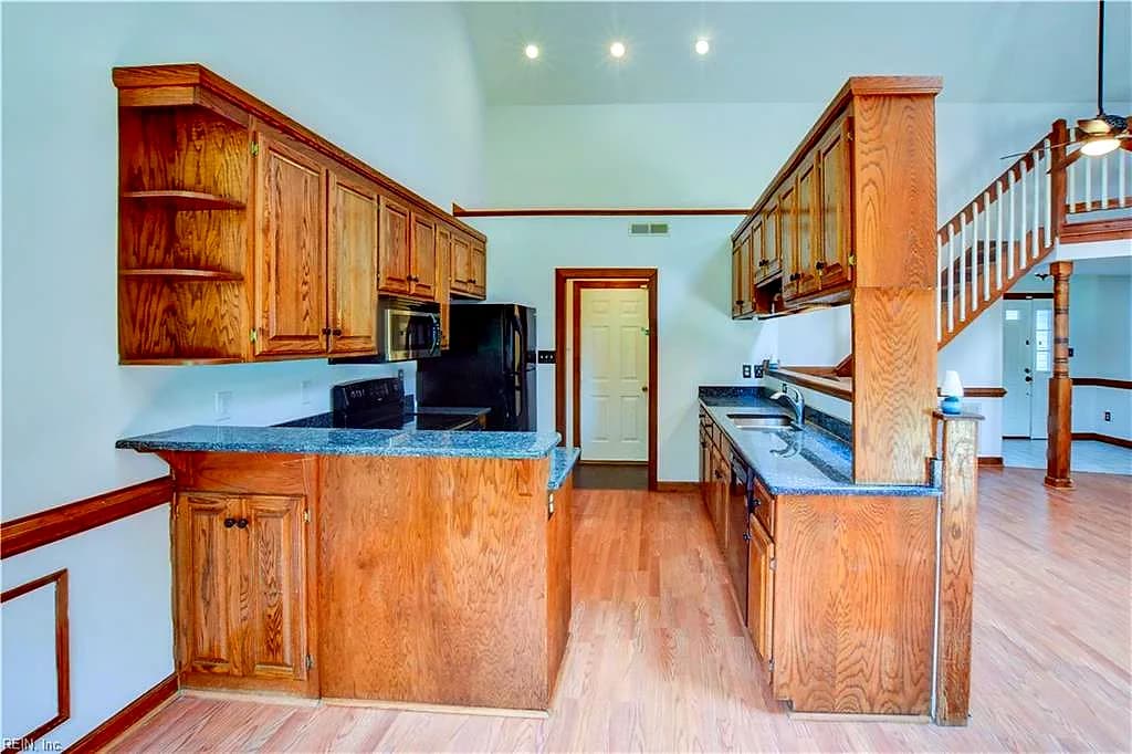 144 Lane CRES, SMITHFIELD VA 23430 thumb 12