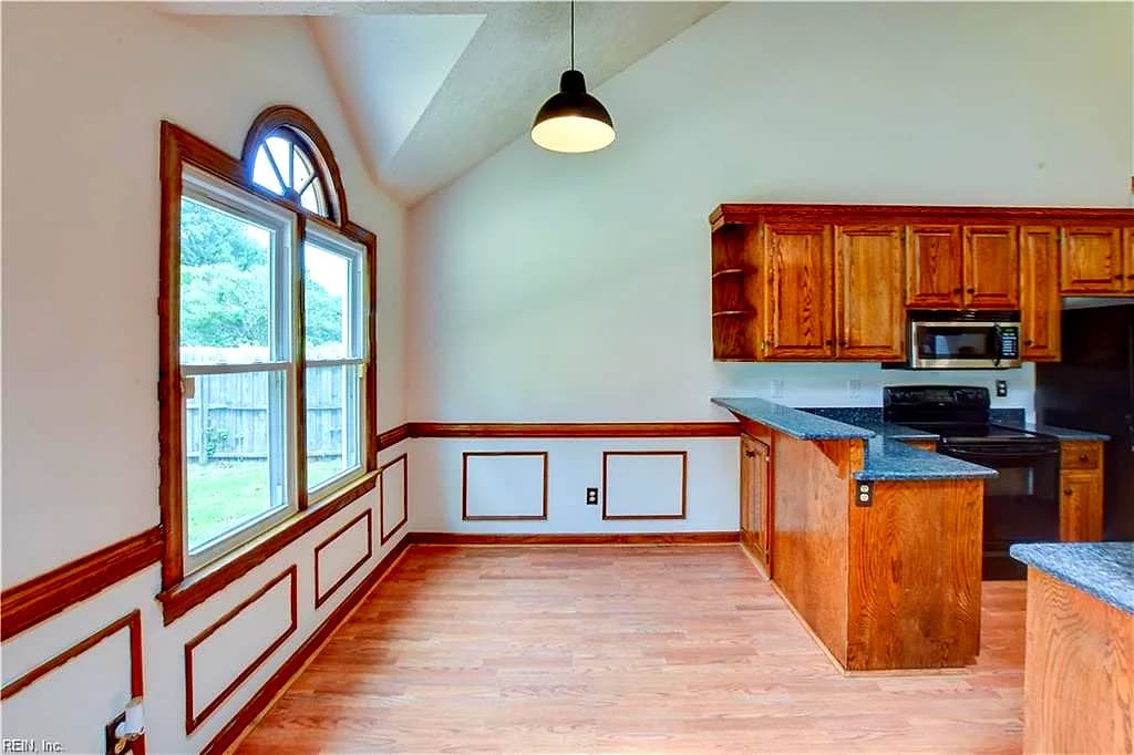 144 Lane CRES, SMITHFIELD VA 23430 thumb 8