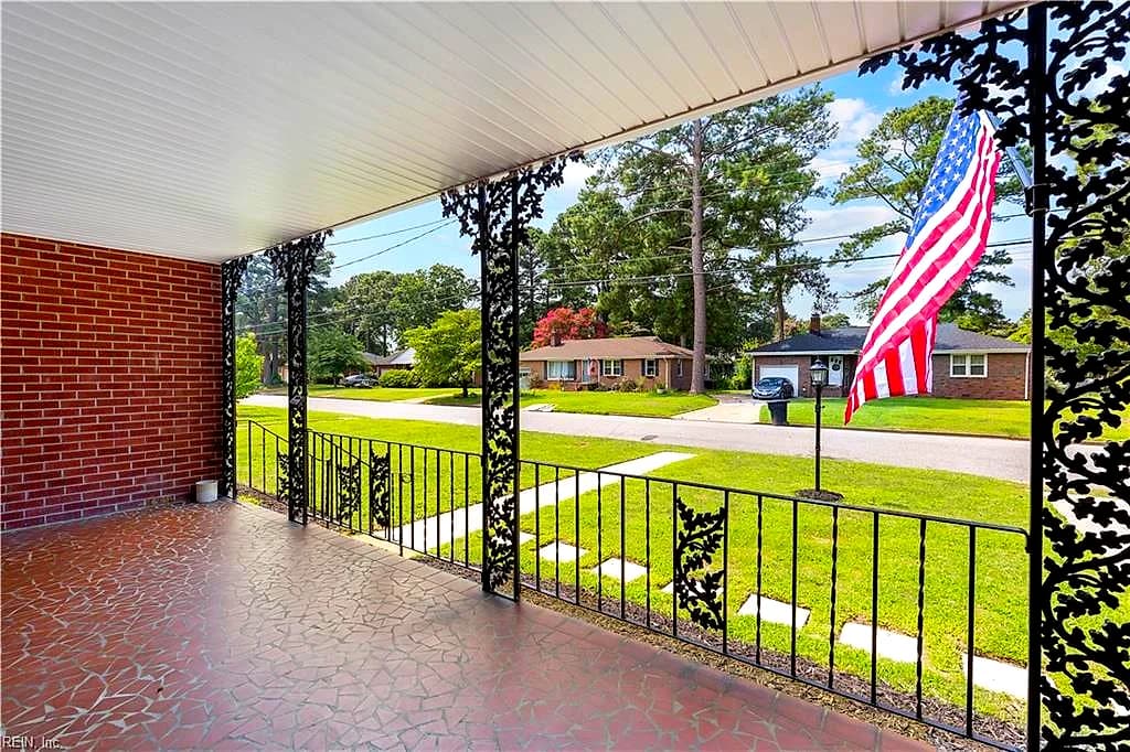 105 Lynn DR, PORTSMOUTH VA 23707 thumb 7
