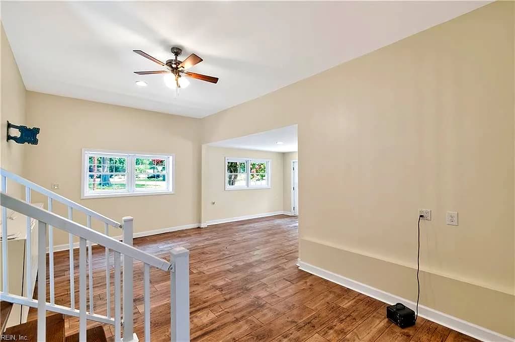 203 Robinson DR, NEWPORT NEWS VA 23601 thumb 11