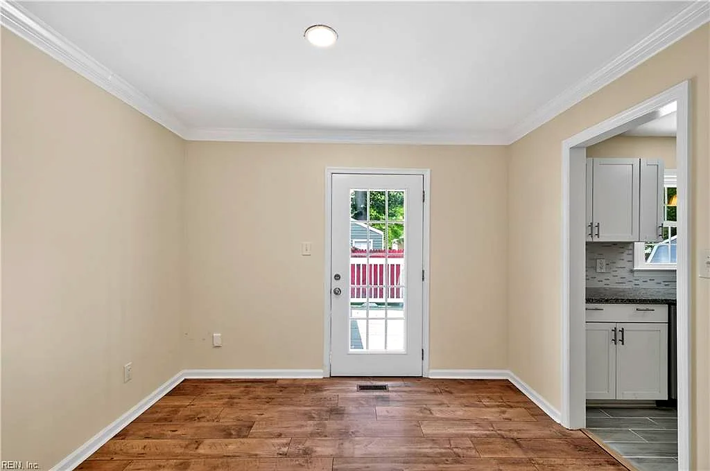 203 Robinson DR, NEWPORT NEWS VA 23601 thumb 8