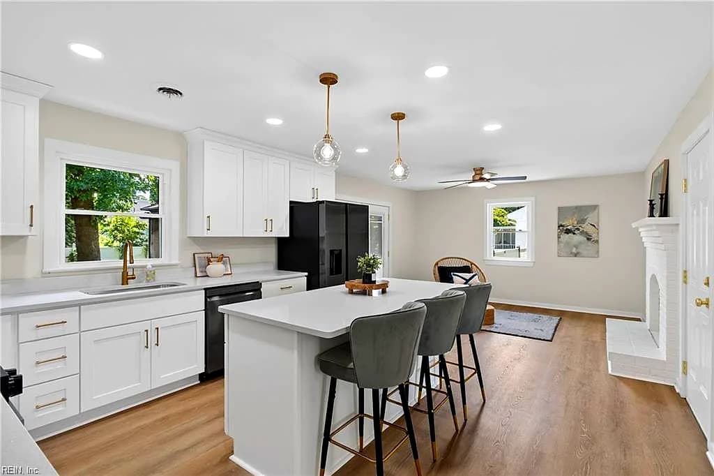 429 Clemson AVE, CHESAPEAKE VA 23324 thumb 11