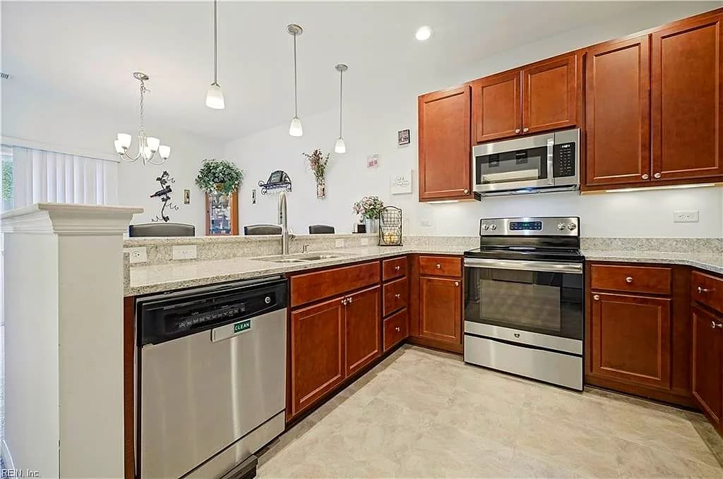 1439 Rollesby WAY, CHESAPEAKE VA 23320 thumb 11