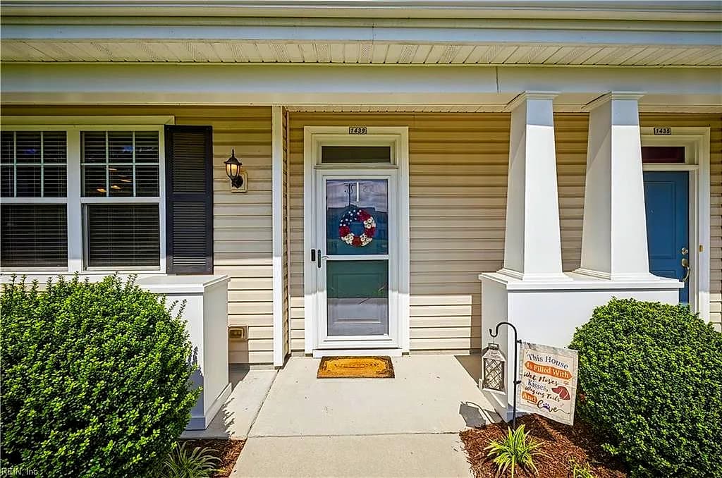 1439 Rollesby WAY, CHESAPEAKE VA 23320 - Photo 4