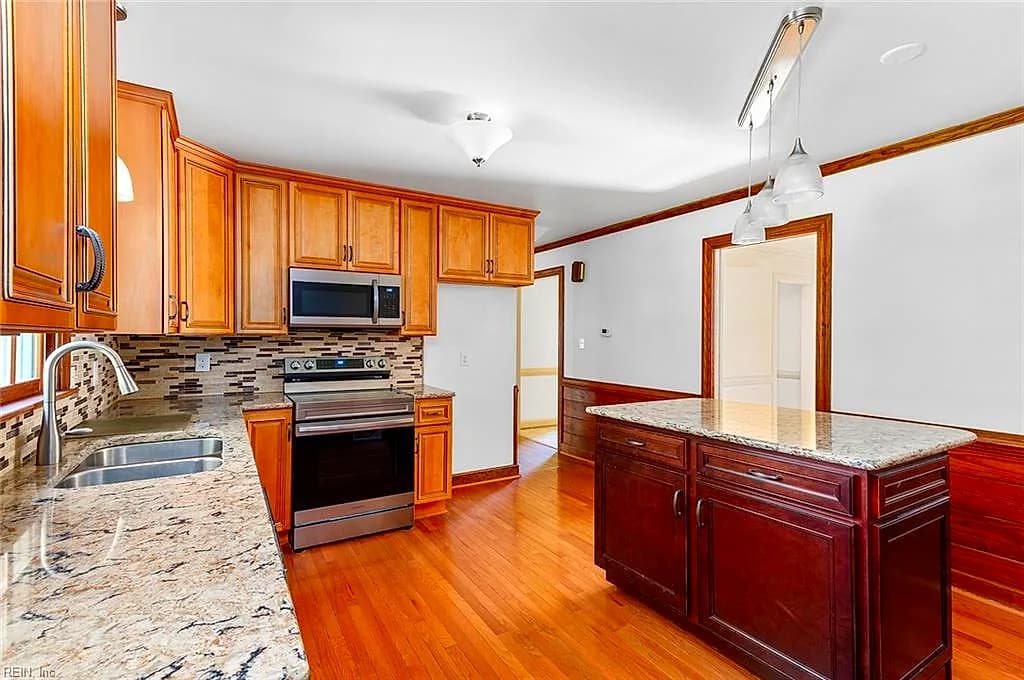 175 Cabell DR, NEWPORT NEWS VA 23602 thumb 12