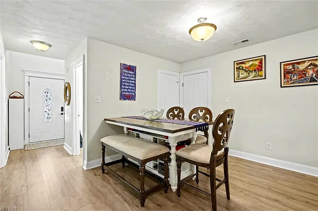 514 Waters RD, CHESAPEAKE VA 23322 thumb 9