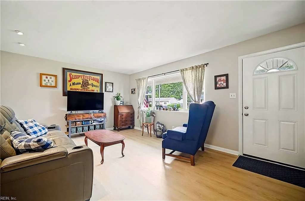 336 Barcelona LN, VIRGINIA BEACH VA 23452 thumb 7