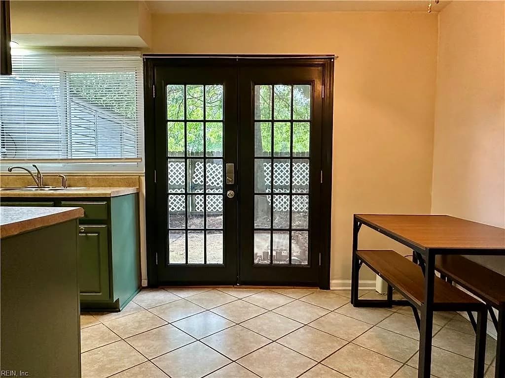 3412 Crimson Holly CT, VIRGINIA BEACH VA 23453 - Photo 5