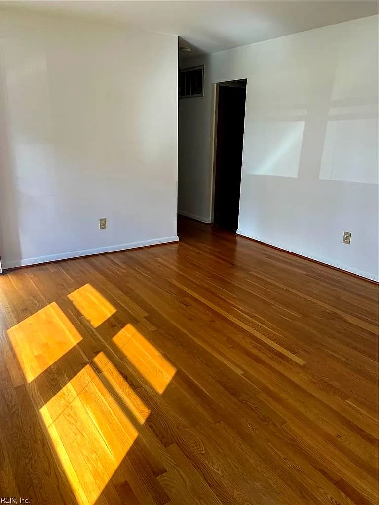 3002 Butternut DR, HAMPTON VA 23666 thumb 9