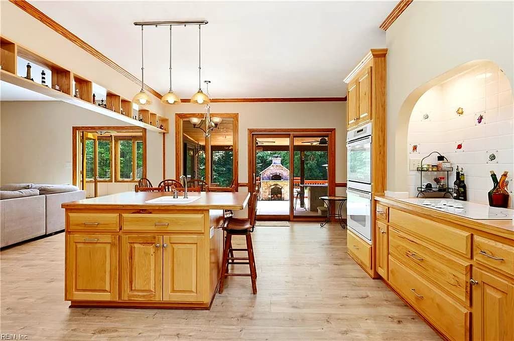 18152 Private Stock LN, SMITHFIELD VA 23430 thumb 12